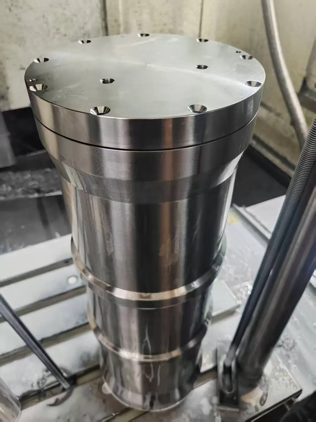 Pressure Housing