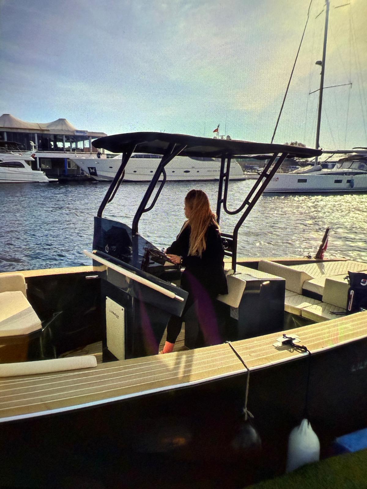 Yacht